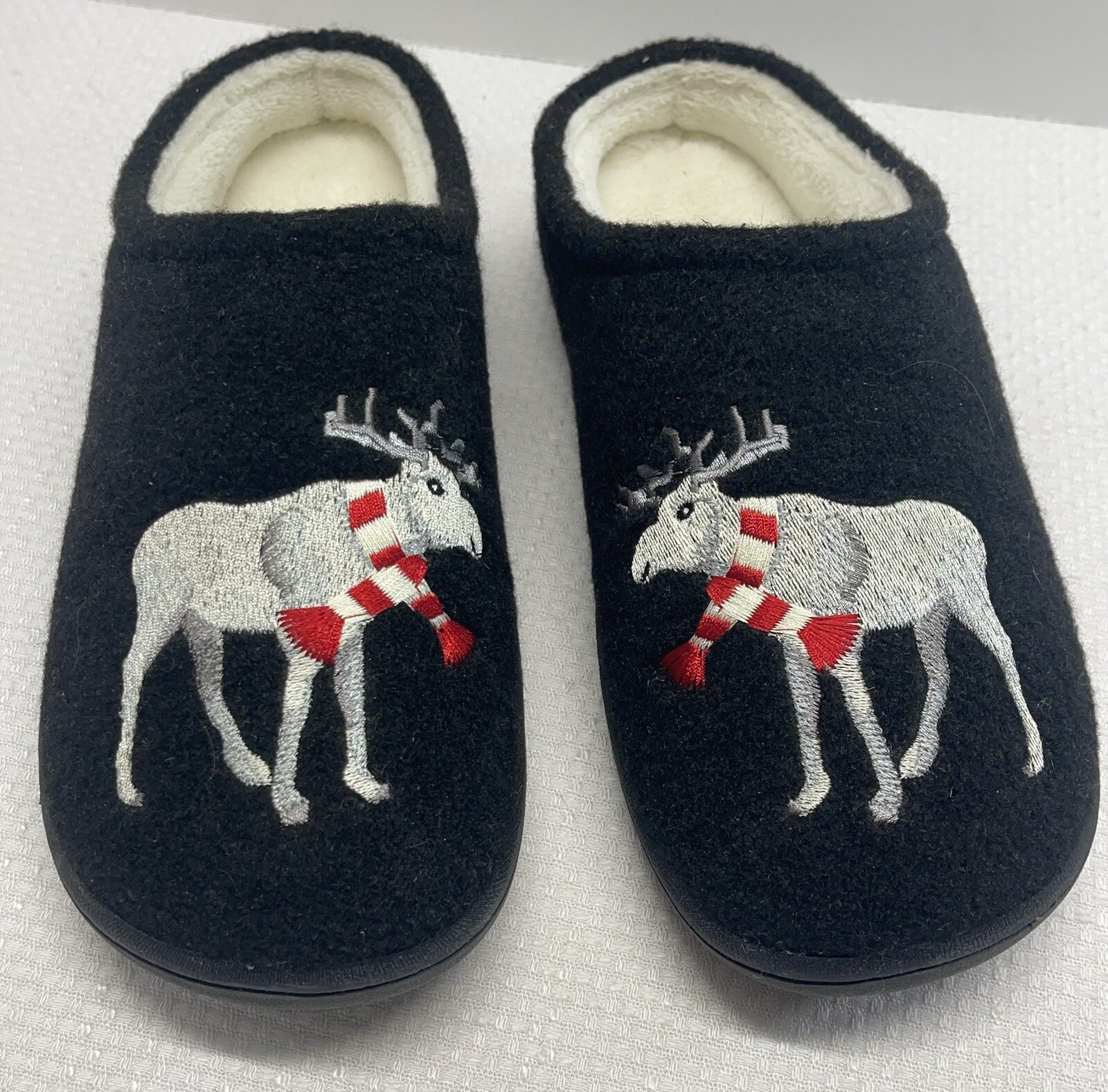 Colwater Creek Women’s 10 W Slippers Walk With Me Black Moose Scarf Comfort