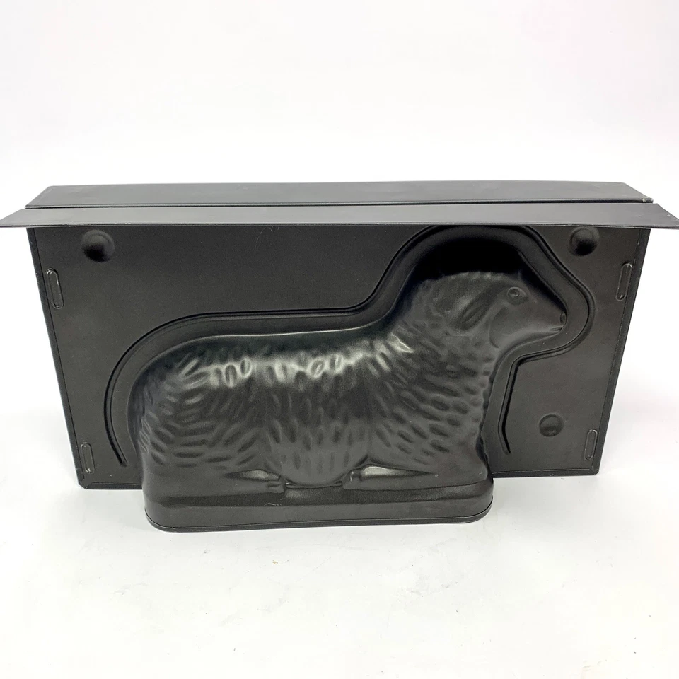 Zenker Lying Lamb Baking Pan Mold 1 L Easter 3D Cake Spring Made Germany *READ* - Image 4 of 4