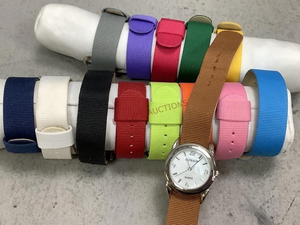 Gossip Watch with Changeable Bands | eBay display picture 3