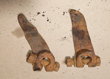1940s 1950s Chevy Car Or Truck 3 Speed Transmission Linkage Shaft Brackets 1940s 1950s Chevy Car Or Truck 3 Speed Transmission Linkage Shaft Brackets