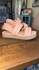 Koolaburra By Ugg Pink Cloud Foam Sandals Women  s Sz 9 Super Comfort