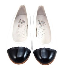 DE OSU -Spain -SALE Girls White Leather Black Dress Ballet Flats -Shoes European