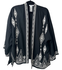 Chicos L/XL Black White Floral Embroidered Open Front Cardigan Kimono Resort A36