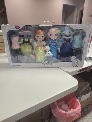 Disney Frozen Animators' Collection Deluxe Doll Gift Set Anna,Elsa First Edition