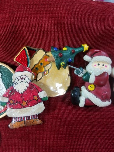 MIX LOT 10 CHRISTMAS BROOCHES SANTA CLAUS - Picture 5 of 11