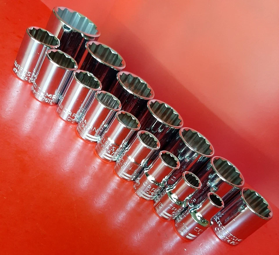 NEW CRAFTSMAN TOOLS 16 Piece 1/2" Drive Shallow SAE 12 Point Socket set - Image 2 of 4