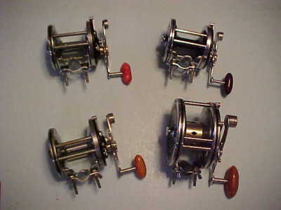 SET OF VINTAGE PENN SILVER BEACH 99 FISHING REELS+BONUS PENN 49 DEEP SEA  REEL