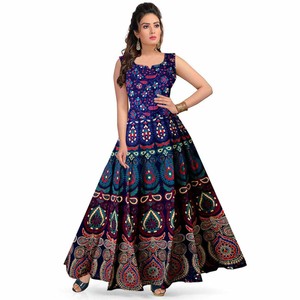 Damen Maxikleider Neue Kollektion Online Zara Deutschland