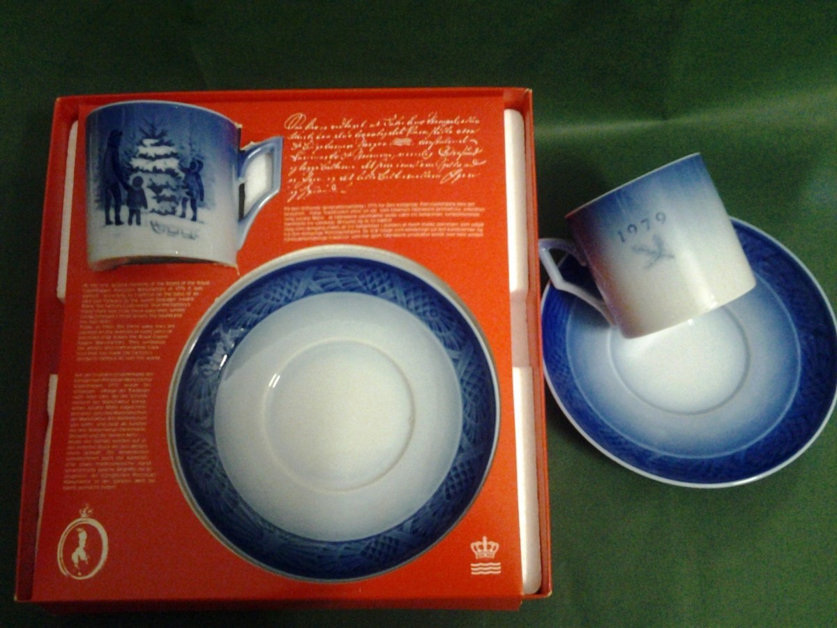 ROYAL COPENHAGEN TAZZA DA COLLEZIONE 1979