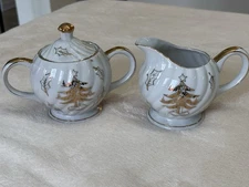 Lefton Cream And Sugar Set.  SHIPS FOR FREE
