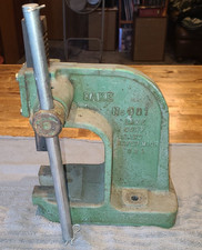 Vintage Dake No 001 Arbor Press 1 Ton Manual Shop Cast Iron Tool USA Made