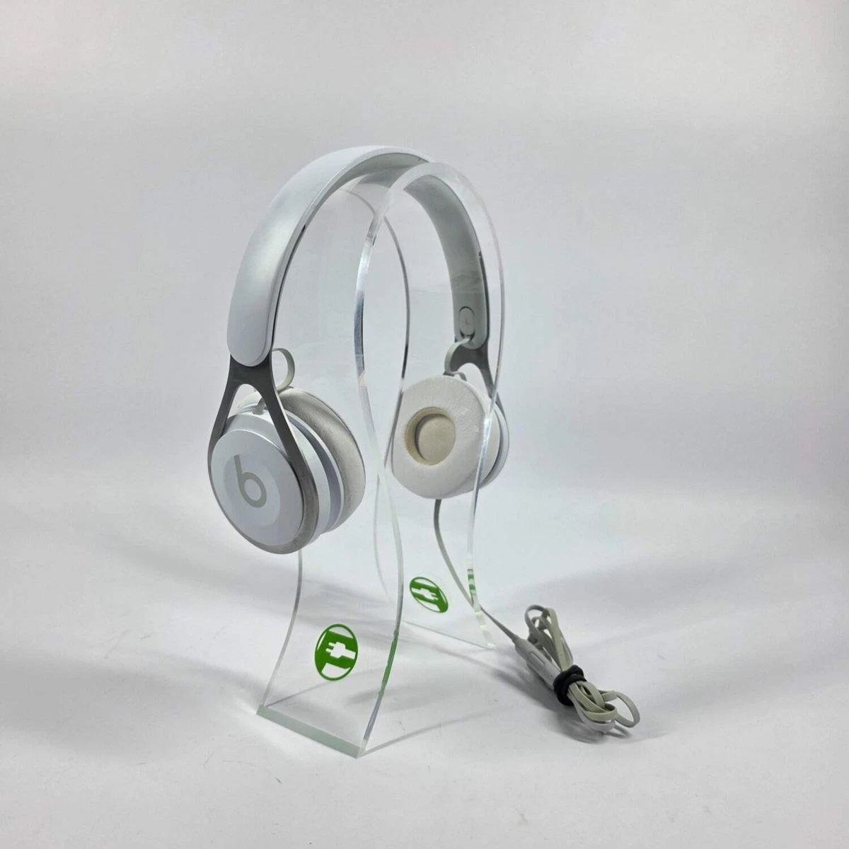 Preços baixos em Beats by Dr. Dre Beats EP Branco fones de ouvido