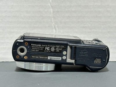 Panasonic Lumix DMC-TZ4 8.1 Mega Pixels 10x Optical Zoom Compact