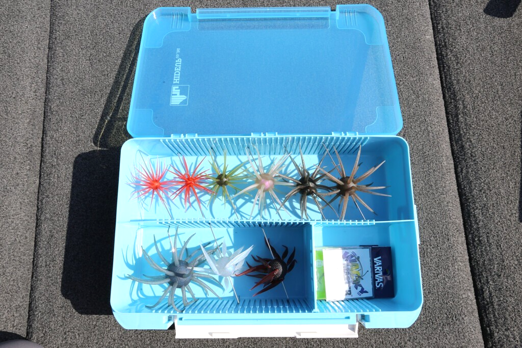 HIDEUP COIKE FULLCAST OLD COIKE Tackle Box HU-3043NDD Lure Case