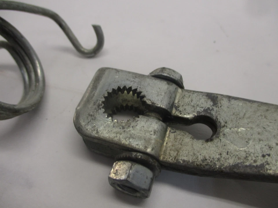 05 USA KINETIC TFR CICLOMOTOR 50CC FRENO DELANTERO ACTUADOR BRAZO PALANCA Foto 2 de 3