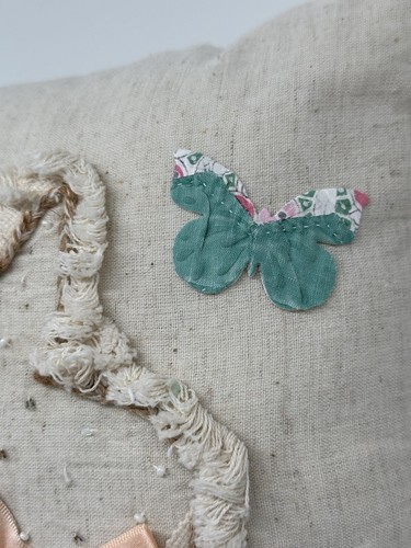 NEW Handmade Embroidered Bunny Pillow Made From Rachel Ashwell Table Runner - Picture 8 of 10