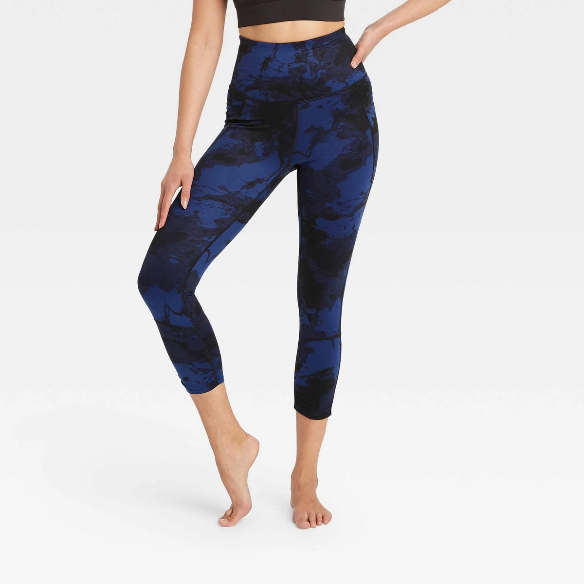 XS - Womens Ultra High-Rise Capri Leggings - All in Motion - Sapphire Blue