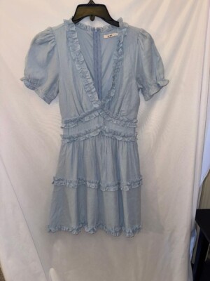 Mi Ami Lt Blue Ruffle Dress XXS from Francesca Short Sleeve, V Neck, Lined