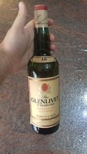 Vecchia bottiglia di Scotch Whisky The Glenlivet 12 years old