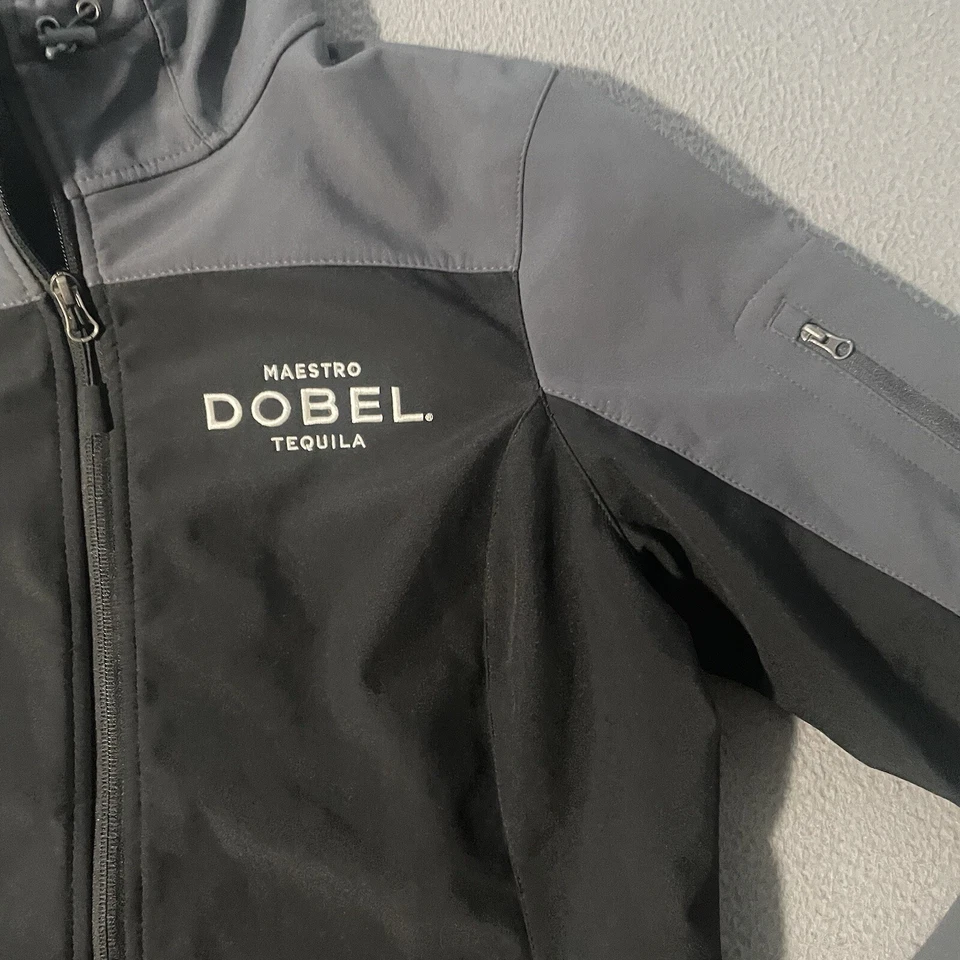 Chaqueta Maestro Dobel Tequila Para Mujer Grande Forrada de Vellón Bolsillos con Cremallera Completa Con Capucha Foto 2 de 4