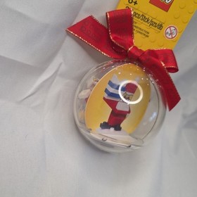 Retired 2013 LEGO Christmas Ornament Santa Claus 850850 23 Pieces 