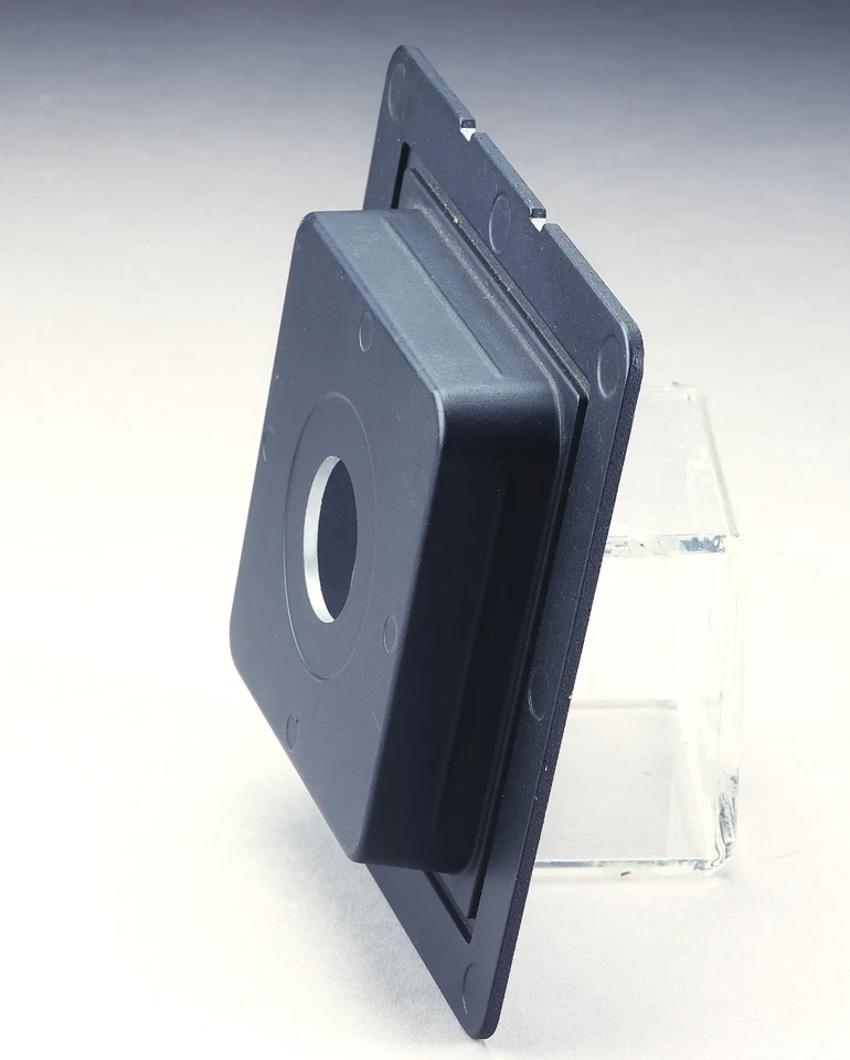 Calumet Recessed Lens Board for veiw camera - Image 4 of 4