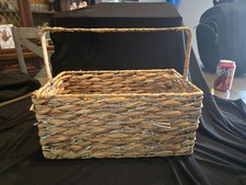 Multi-Us Wicker Basket with Handle, Natural STO-09844 Medium