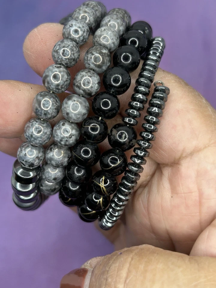 Pulsera envolvente hematita negra gris bobina de cuentas pila de alambre expandible Foto 4 de 4