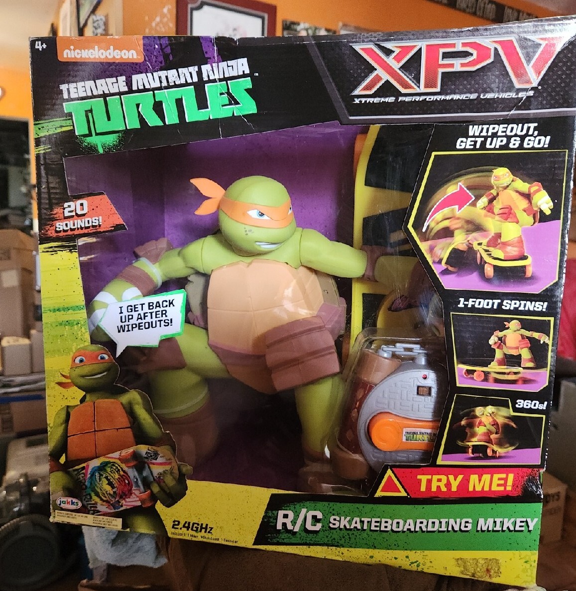 タートルズ　Skateboardin' Mike Teenage Mutant Ninja Turtles Sewer Sports Skate Boardin