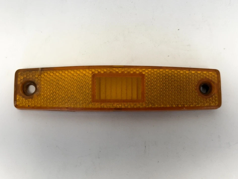 Dodge Truck D100 1970-1971 camioneta A100 marcador lateral lente ámbar 3489367 nuevo de stock Foto 3 de 4