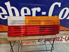 Feu arrière Peugeot 305