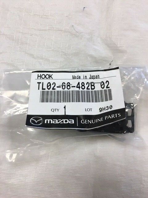 2016-2020 Mazda CX9 Rear Side Window Shade Clip | Left