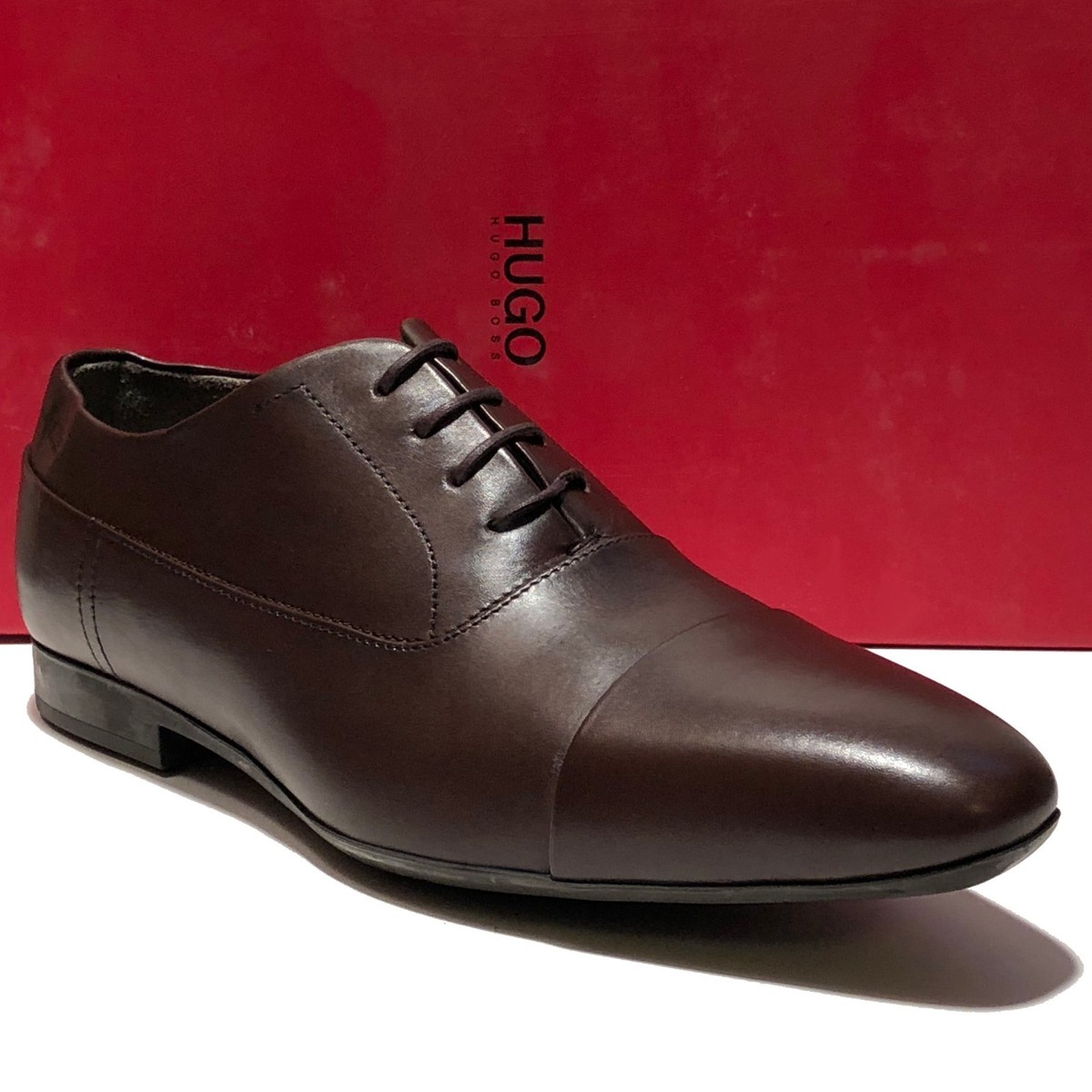 HUGO BOSS Red Label Brown Leather Captoe Men display picture 1