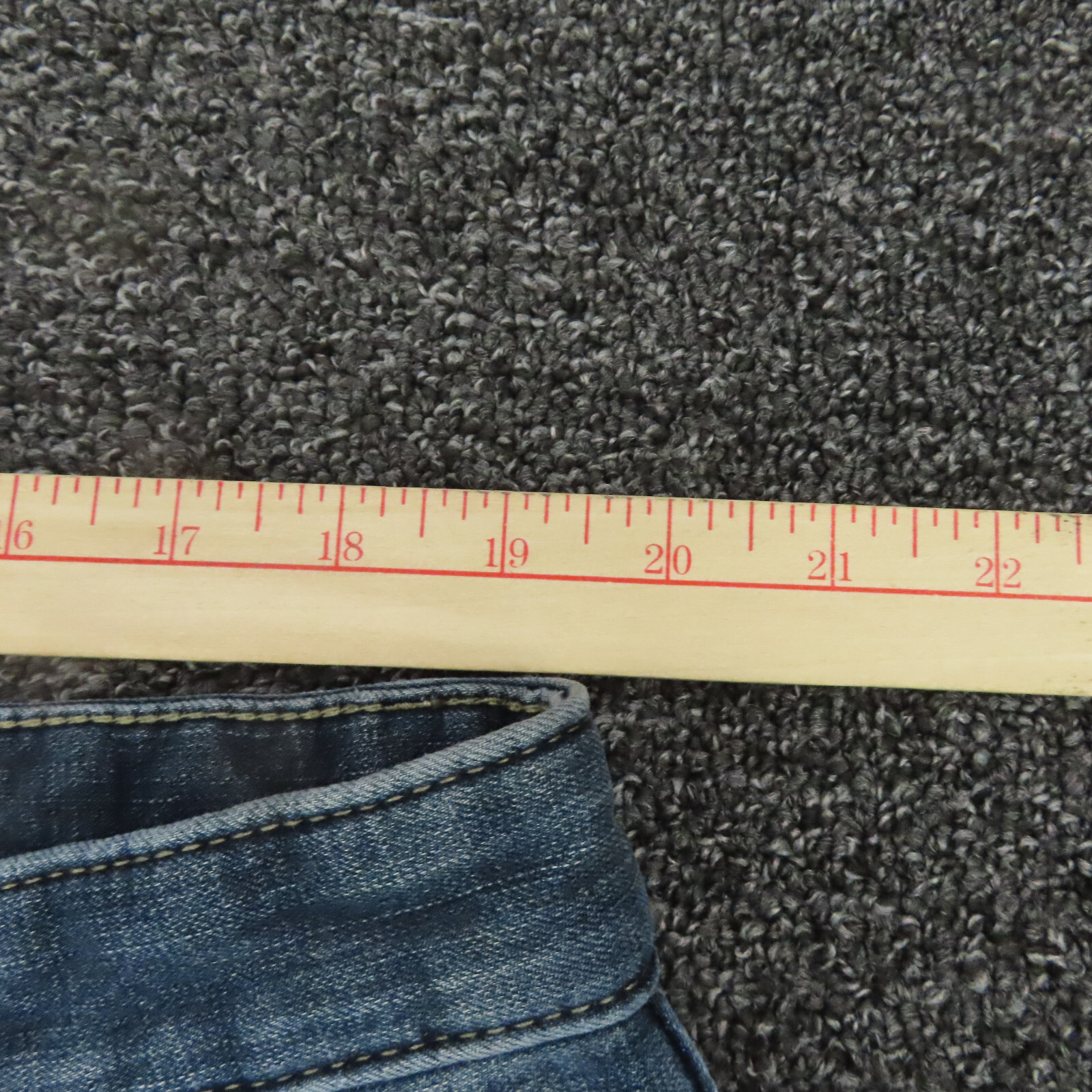 Picture 3 of 11