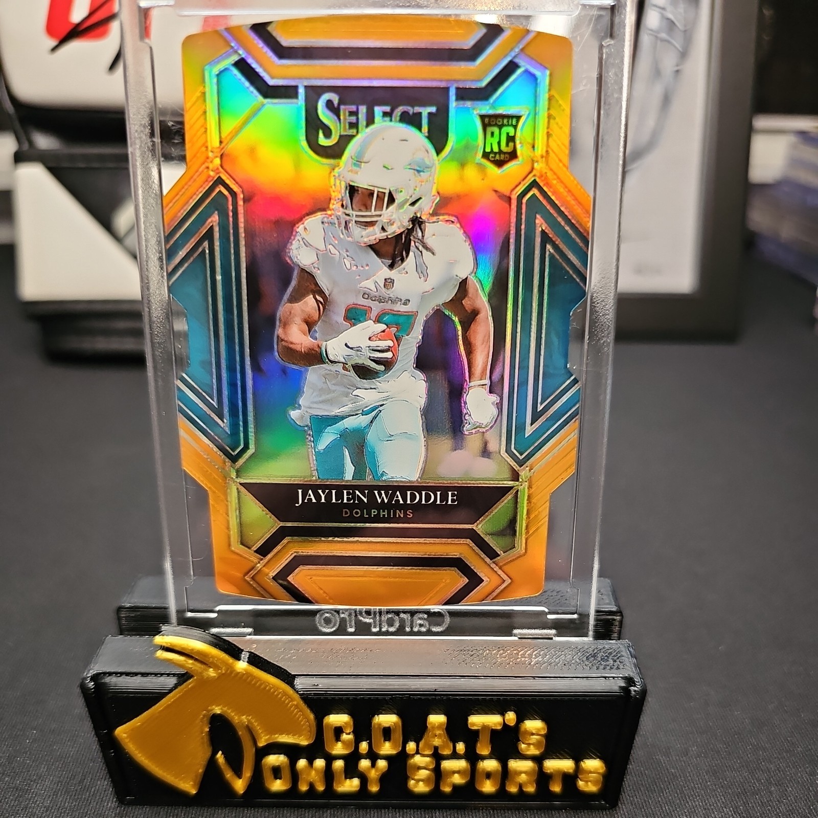 Jaylen Waddle 2021 Panini Select Orange Club Level Prizm Die-Cut /249 (RC)