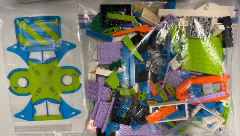 Lego Friends Mia's Camper Van Set 41339 - 100% Completo + Instrucciones Foto 4 de 4