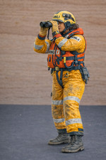 R3 Female Lifeboat Crew Figure – Lookout | Unpainted Multiscale Model