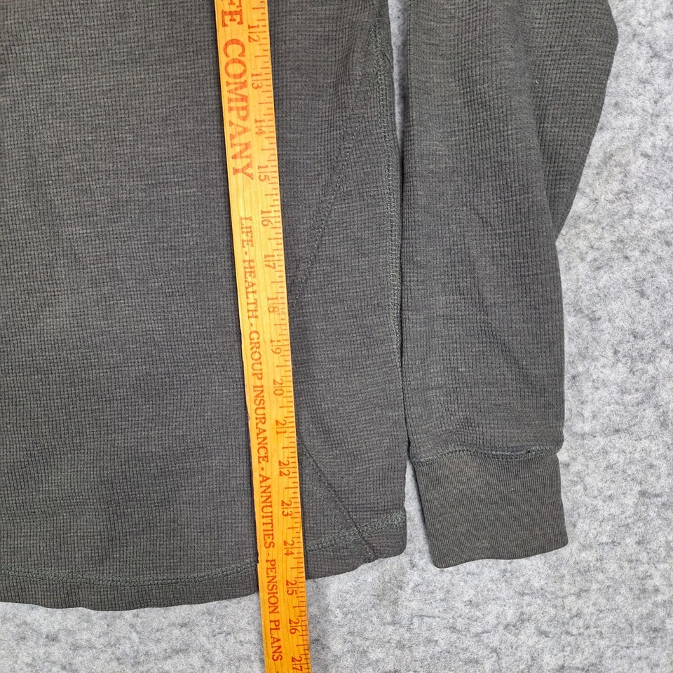 Volcom Thermal Knit Long Sleeve Shirt Mens Medium Gray Embroidered Logo - Image 2 of 4