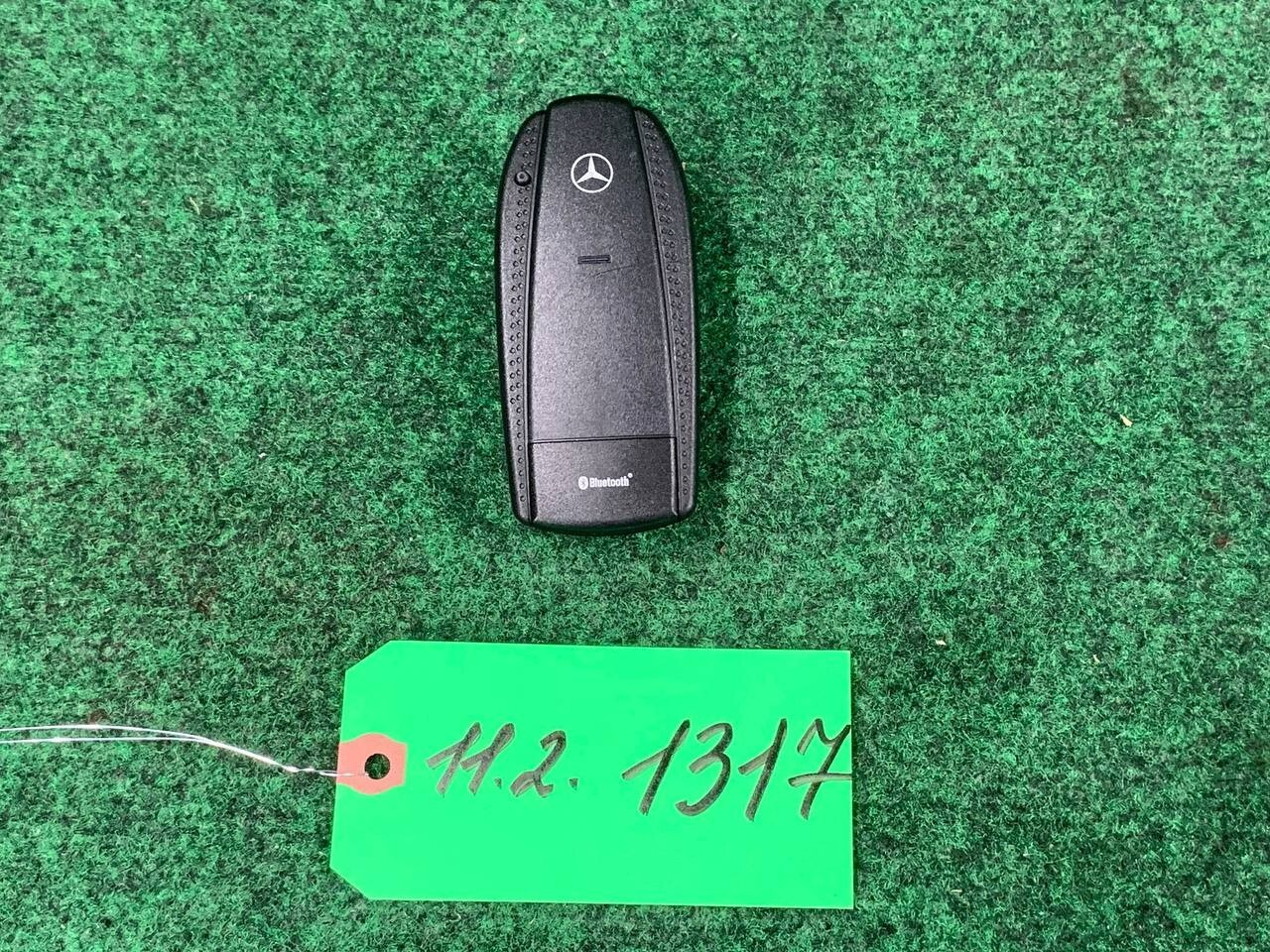 🛑 05-09 Mercedes Benz Bluetooth Phone Cradle Adapter Model B67876131 OEM
