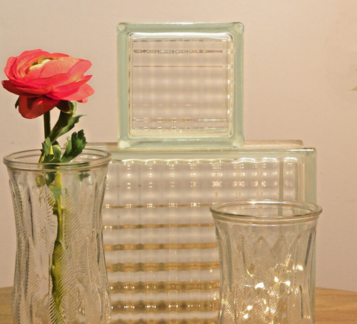 Brody Co Clear Glass Vases Raised Wheat Stalk Feather Pattern 9.5 & 8.75 Inch - Picture 2 of 7