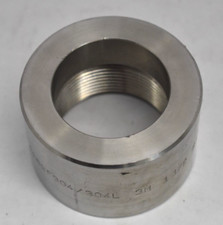 Stainless Steel Threaded Coupling 1-1/2" RAA7