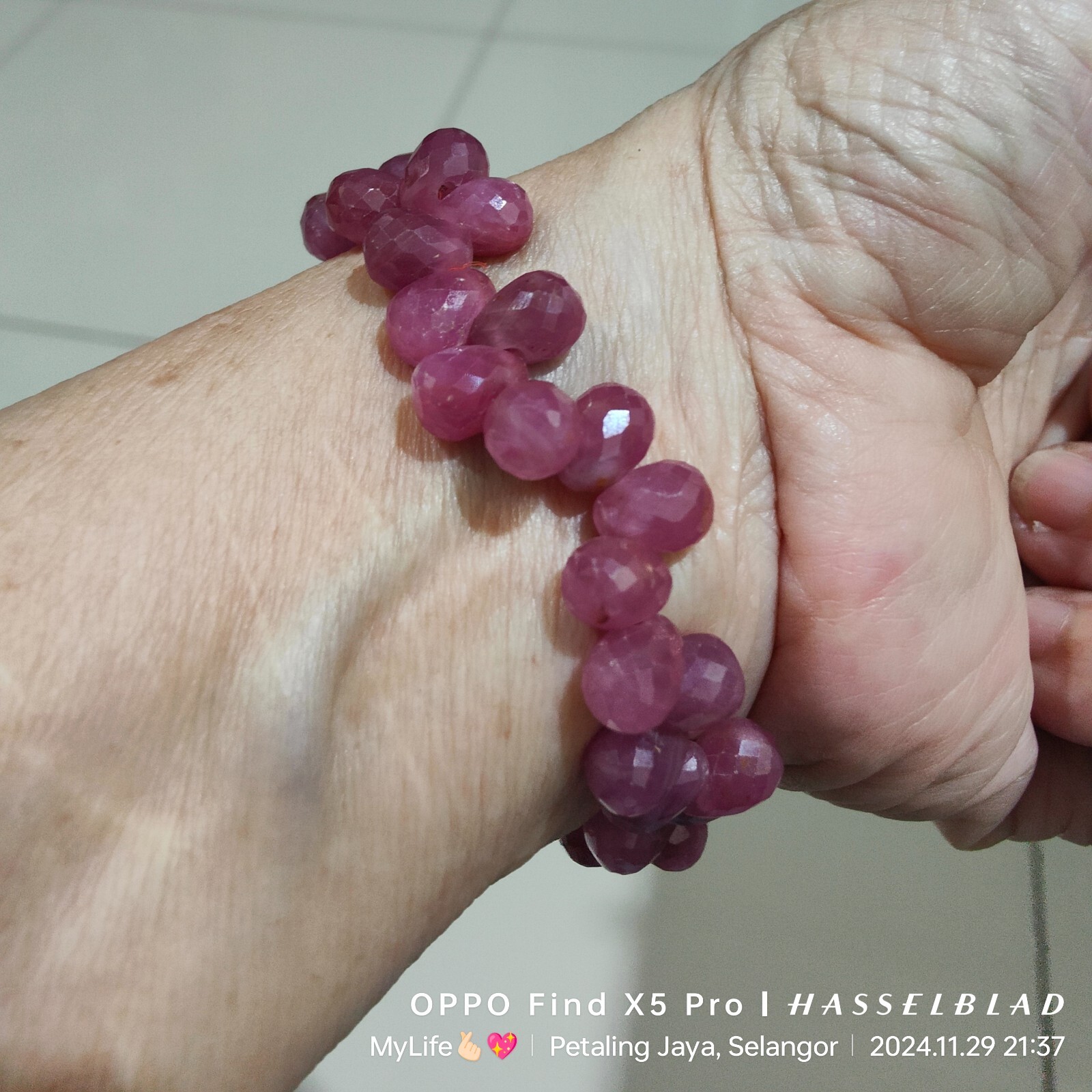 Stretchable Ruby Gemstone Bead Bracelet - image 1
