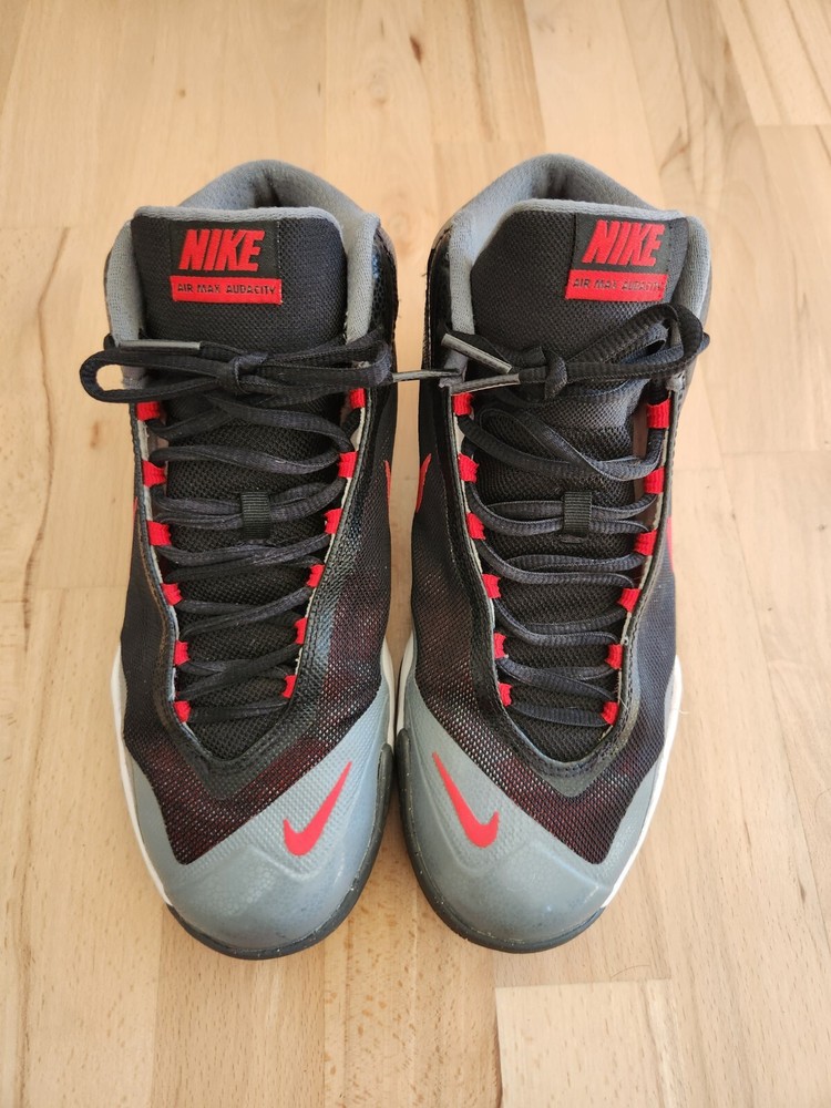 Nike Airmax Audacity 2015 Gray Red Basketball Shoes Mid Top 704920-006 Mens 7.5