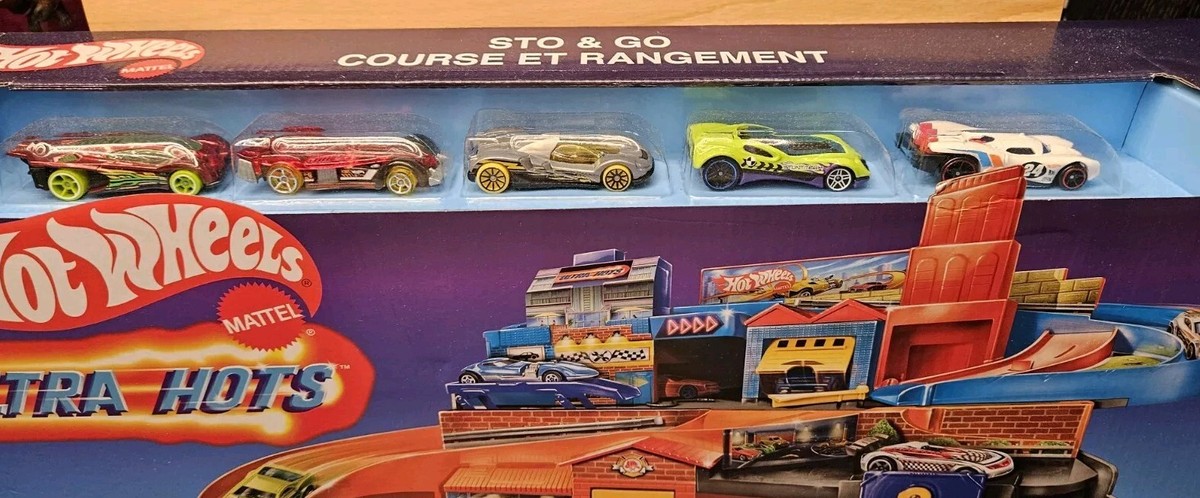 HOT WHEELS ULTRA HOTS STO & GO 5 Cars Track & Ramp 2021 RARE