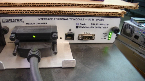 Qualstar 501567-02-8 SCSI Interface Module + Q-Link From RLS 8204 RORKE DATA