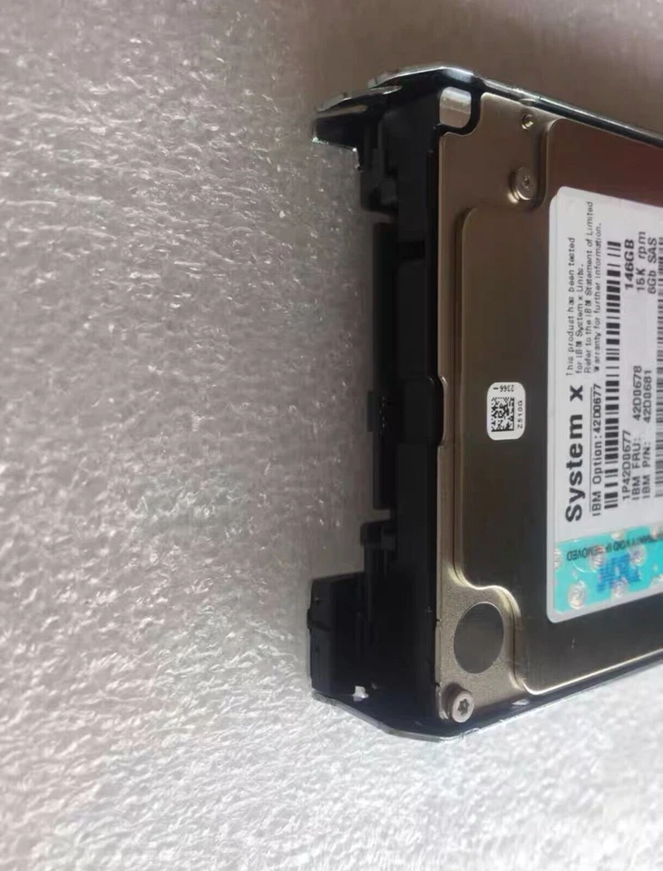 NEW IBM 42D0677 146GB 42D0678 42D0681 15K 2.5" SAS HDD Hard Drive - Image 4 of 4