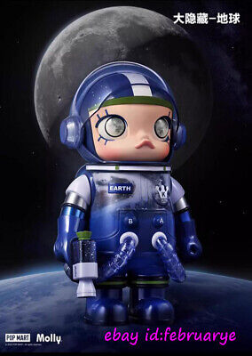 POPMART MEGA SPACE MOLLY 400% Earth Action Figures Toys In POPMART MEGA SPACE MOLLY 400% Earth Action Figures Toys In