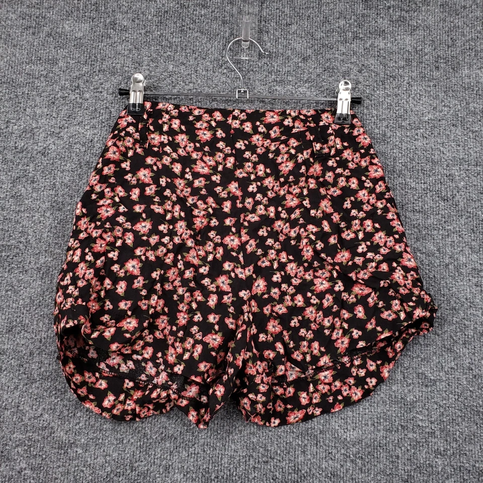 Pantalones Cortos Forever 21 Para Mujer S Pequeños Negros Rojos Florales Tiro Medio Cremallera Verano Flor Foto 2 de 4
