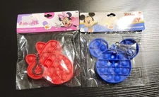 Mickey & Minnie Shaped Fidget Pop Keychain 2-Pack T3