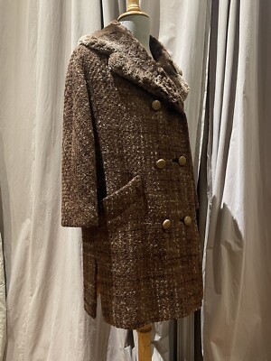 Vintage  100% Wool Tweed Stroller Coat with Fur Collar M/L